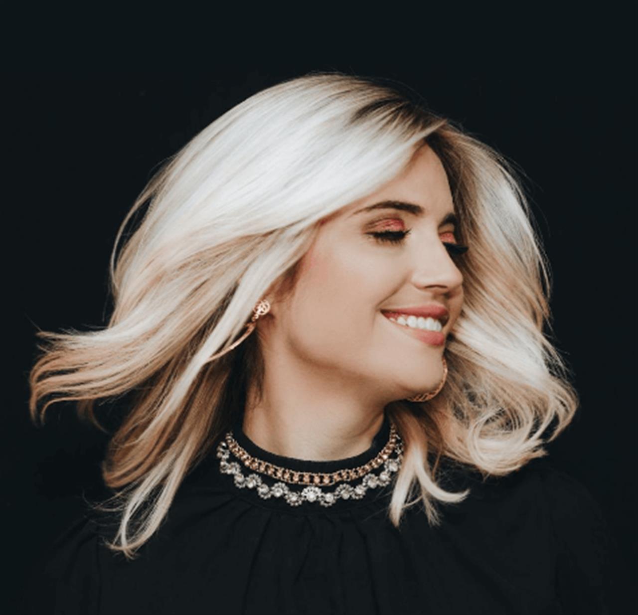 Find din stil med forskellige hårstyles